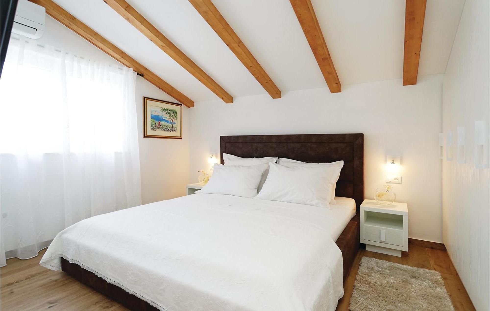 Lovely Home In Sibenik With Wifi Esterno foto