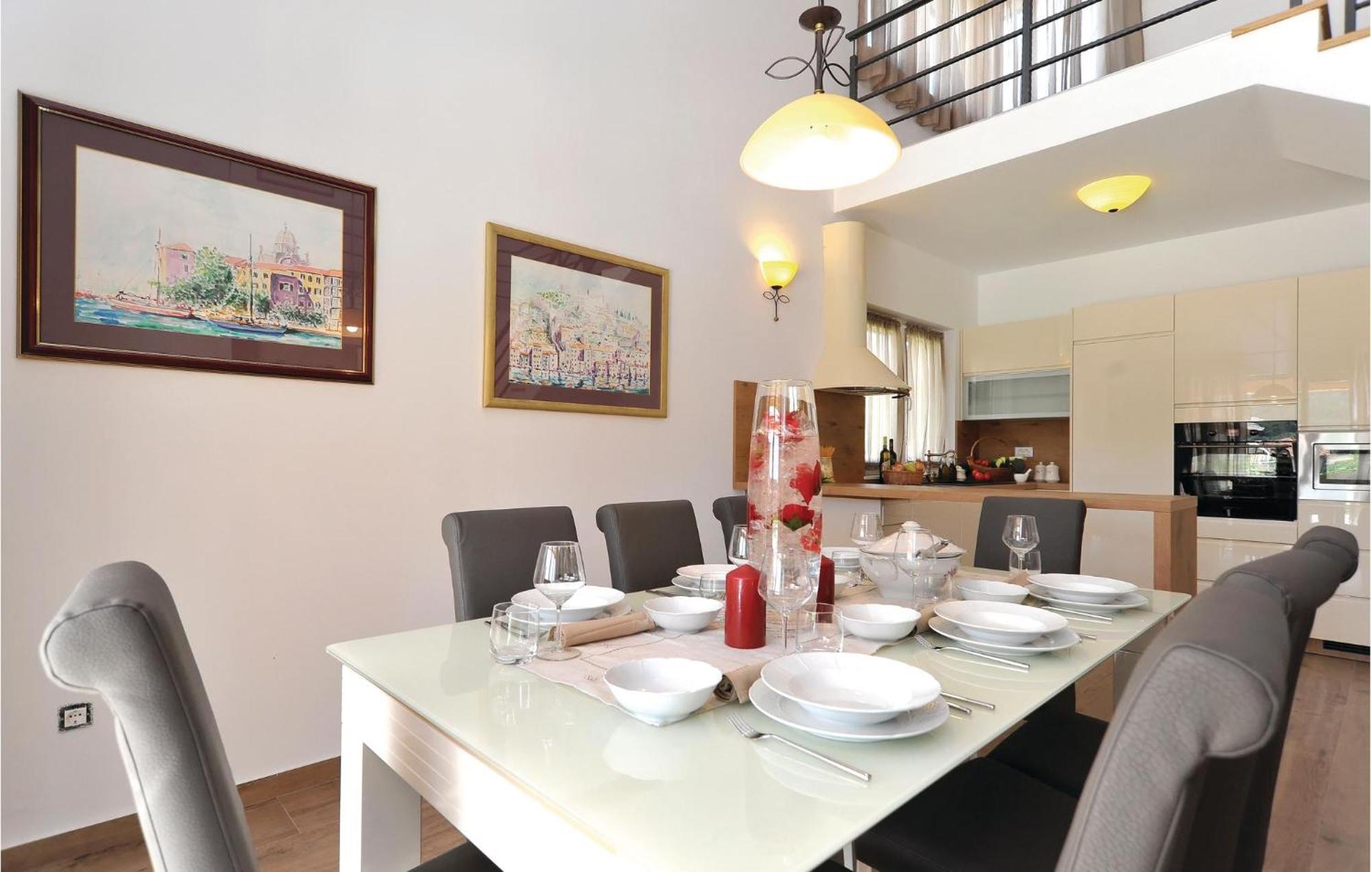 Lovely Home In Sibenik With Wifi Esterno foto